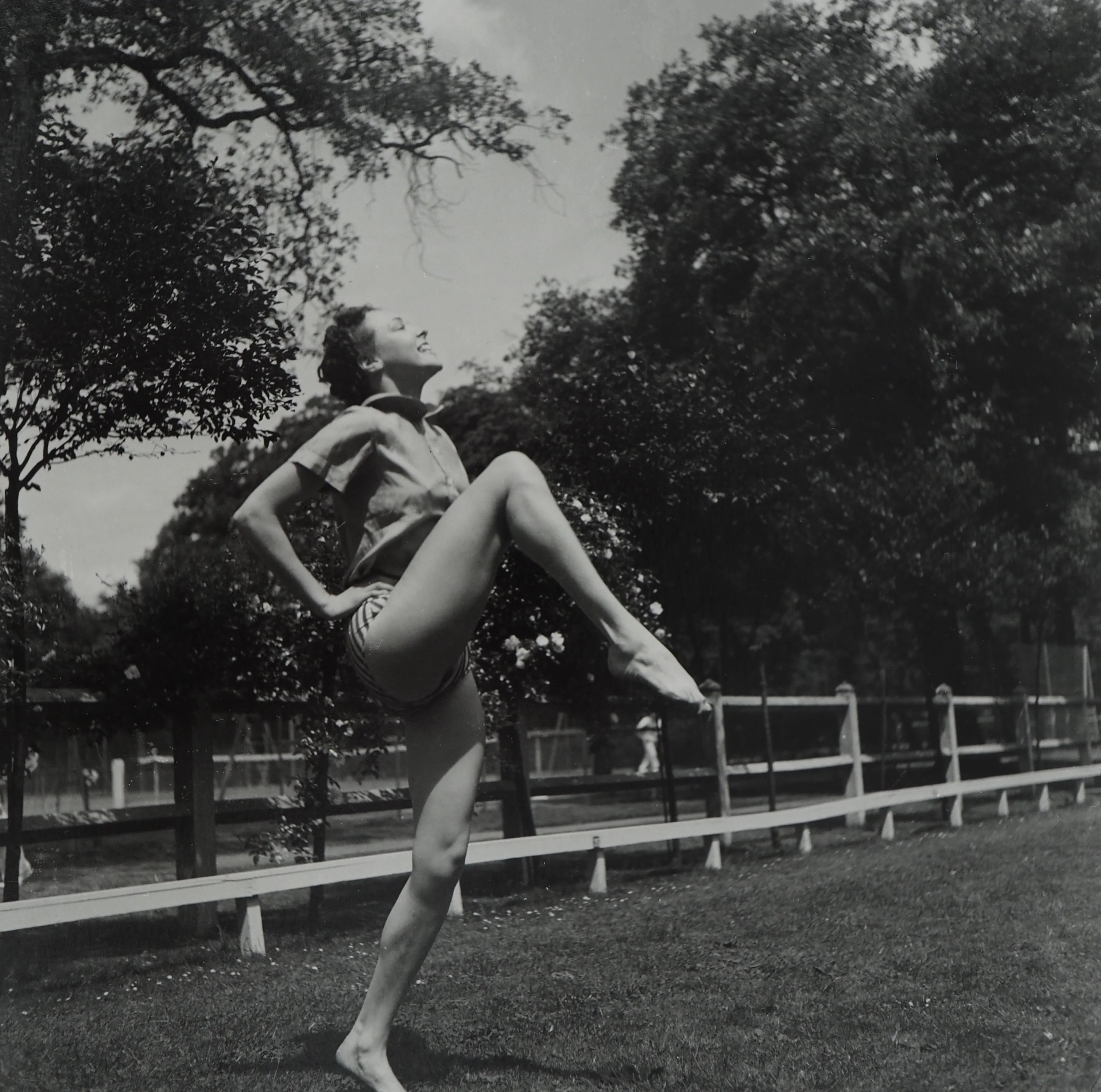 Dora MAAR : French cancan, Photographie originale - Image 3