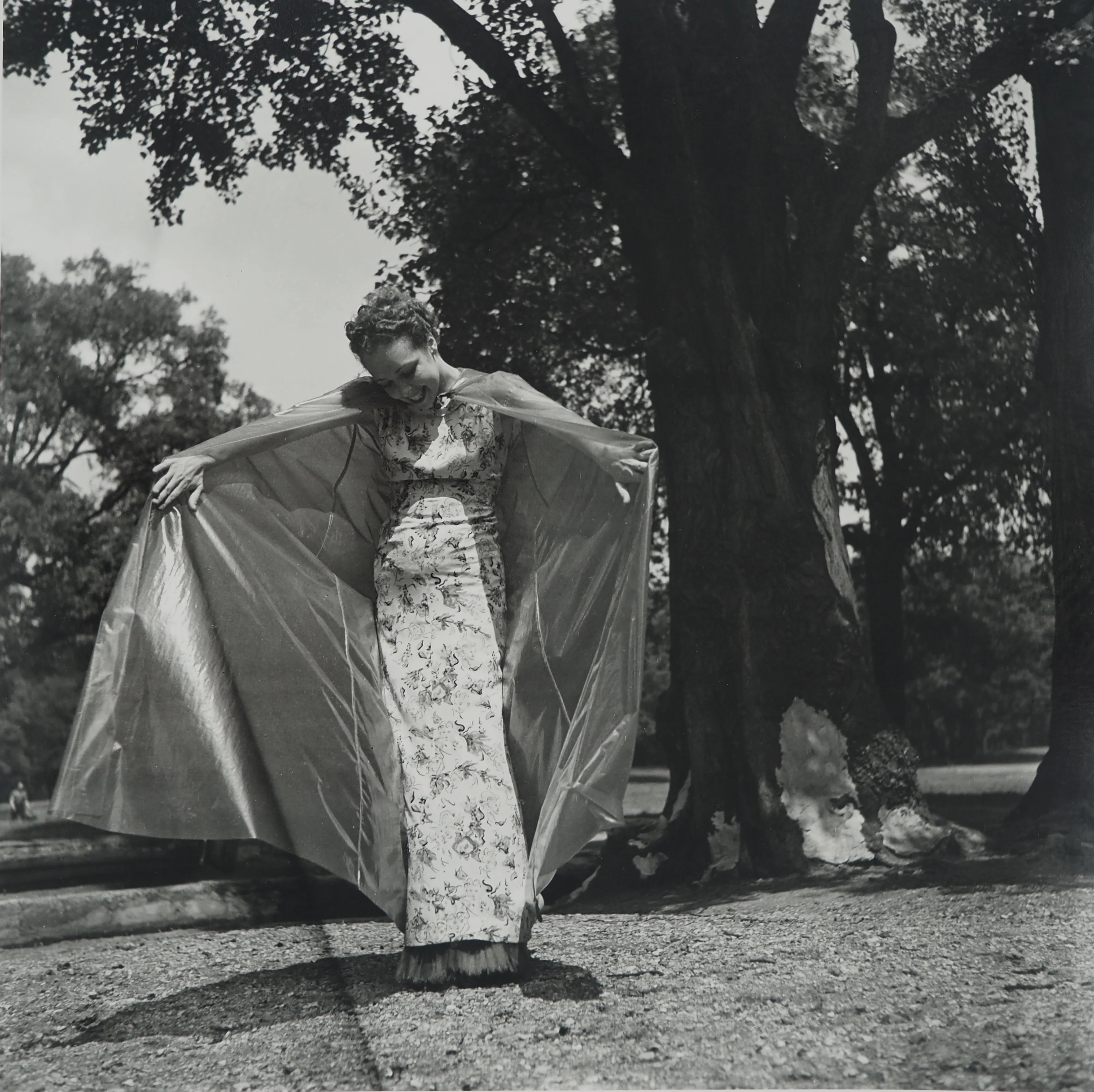Dora MAAR : Le défilé de mode, Photographie originale - Image 3