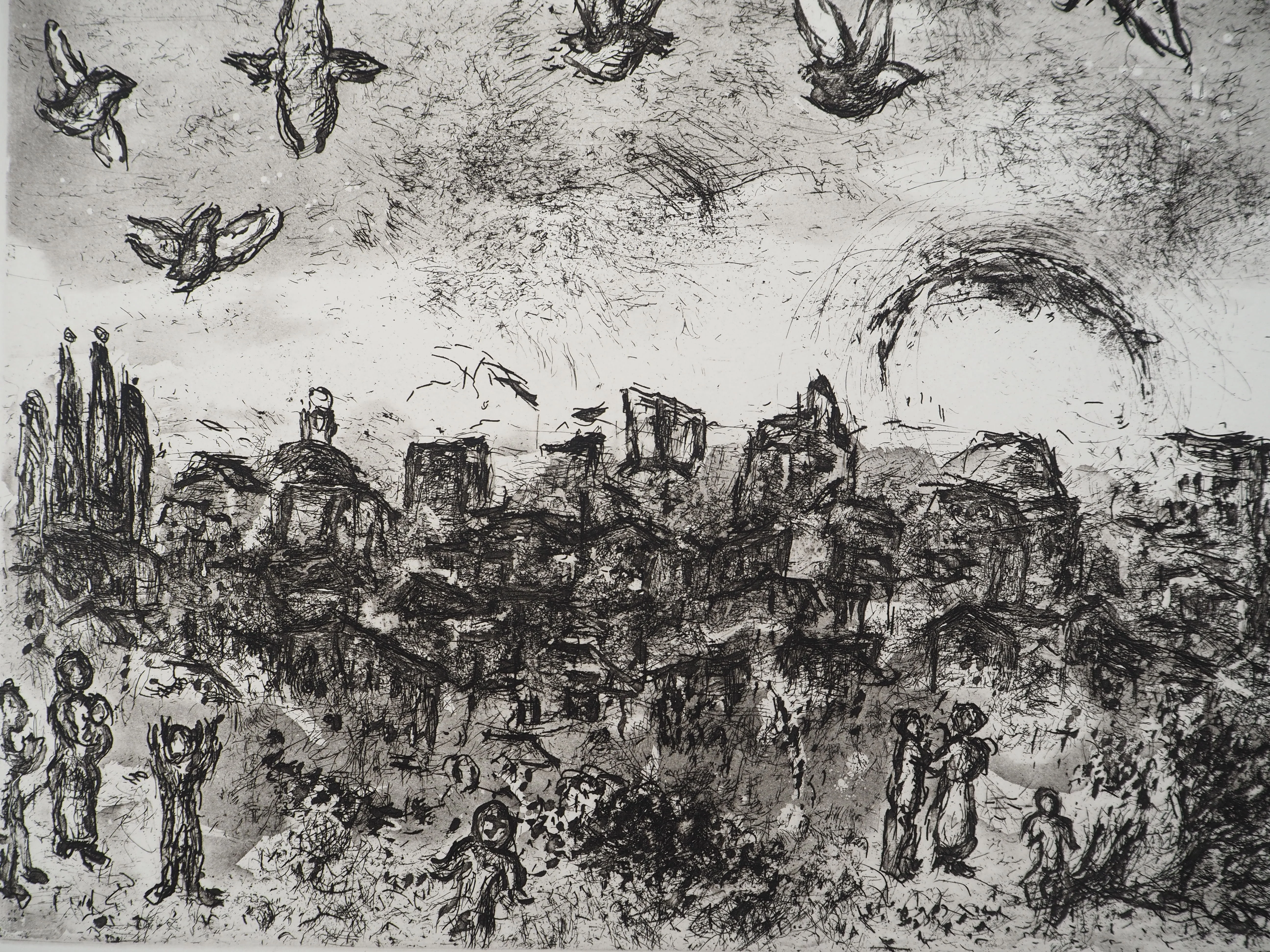 Marc CHAGALL : Et sur la Terre, Foule et oiseaux, Gravure originale - Image 3
